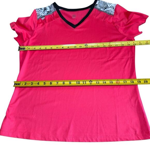 Tail Golf Top Women's V-neck S/S Red Animal Print L Athleisure Athletic - Picture 8 of 10